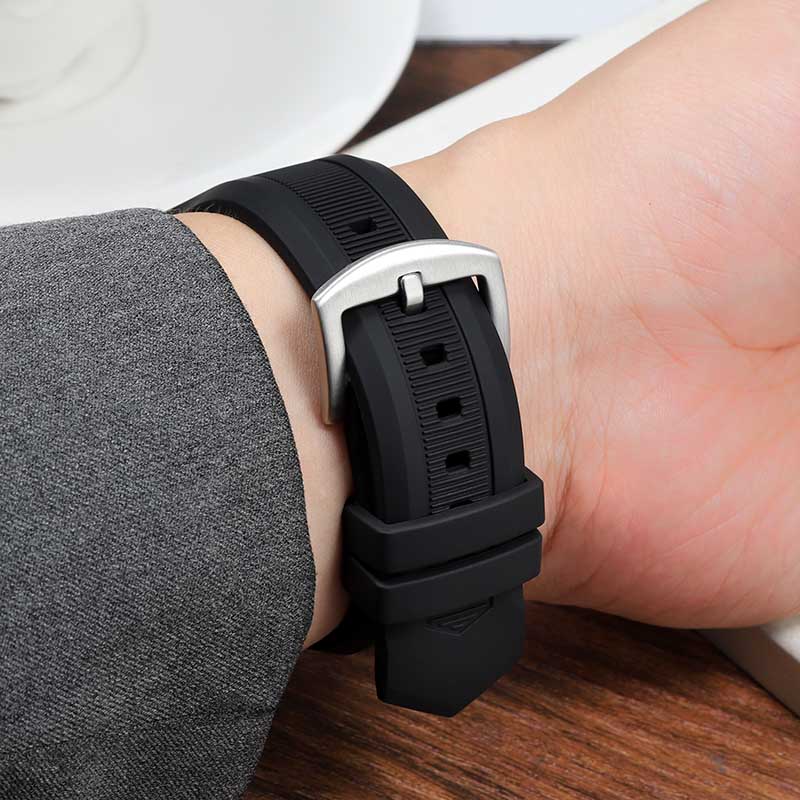 Notched silicone rubber watch  - огляд і ціна Omega Watch Constellation
