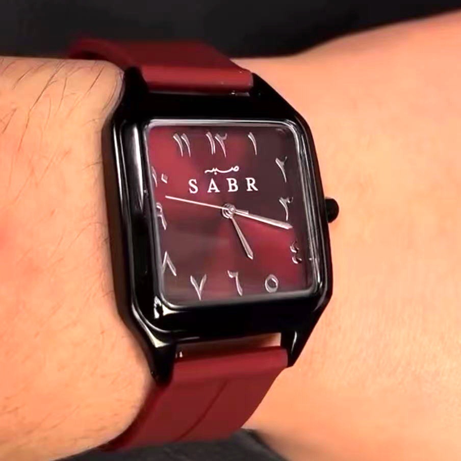 SABR Arabic Numeral Quartz Wat - огляд і ціна Cartier Watch Santos